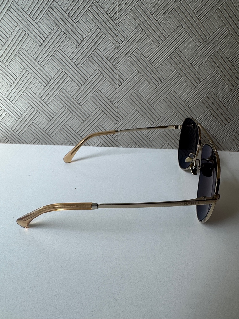 Chanel Aviator Pilot Sunglasses Gold & Crystal frames Black gradient lenses - Picture 5 of 14
